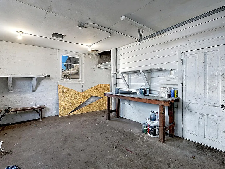 10625 Broadway Ave S — Photo 14