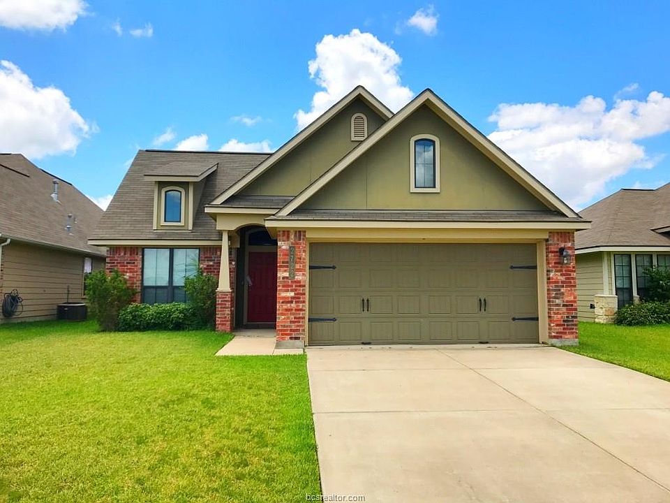 1st image of 2722 Silver Oak Dr