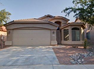41931 W Michaels Dr, Maricopa, AZ 85138