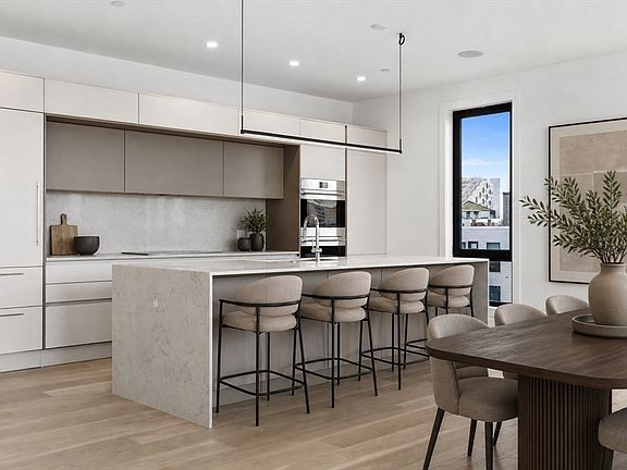 2nd image of 118 B St #501