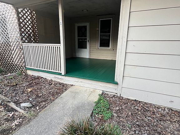 3rd image of 256 Waynesville Ave #1