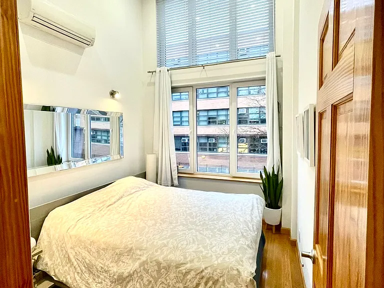 256 N 6th St #3 — Photo 6