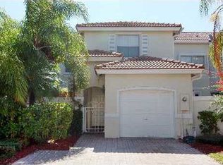 1130 Cherrypalm Ln, Hollywood, FL 33019