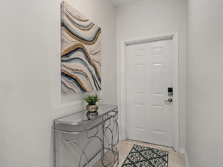 Paradox Cir — Photo 6