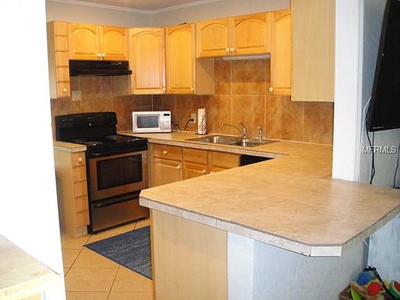 3rd image of 2530 55th Ave N
