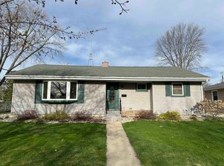 90 S Sallie Ave, Fond Du Lac, WI 54935