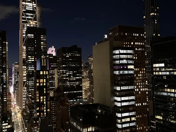 236 East 47th Street image 11 of 11