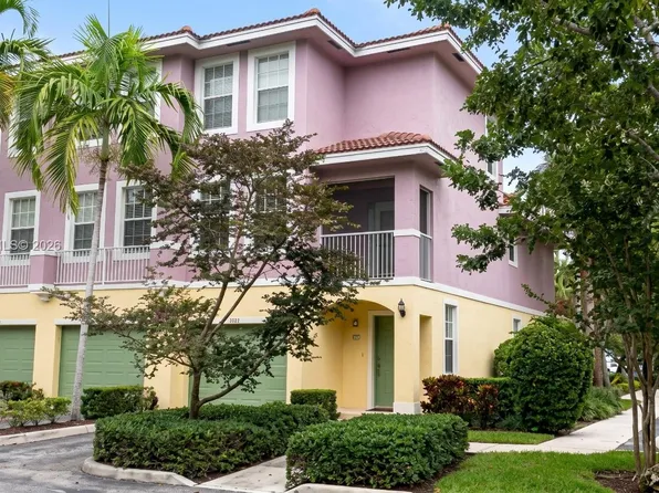 6498 W Sample Rd #6498, Pompano Beach, FL 33067