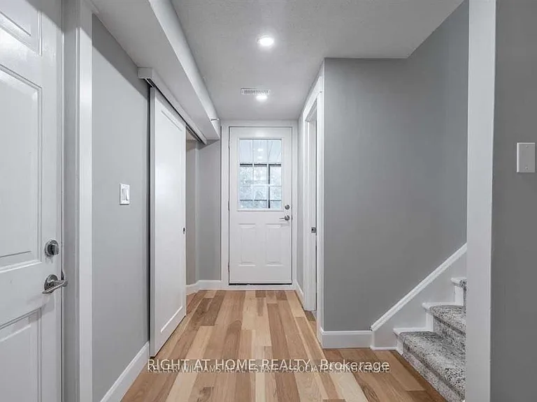 530 Lynda Ln — Photo 13