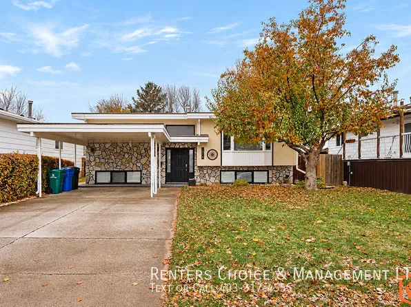 1914A 17th St N, Lethbridge, AB T1H 4X8