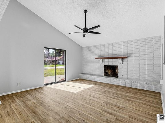 3rd image of 419 Birchwood Dr