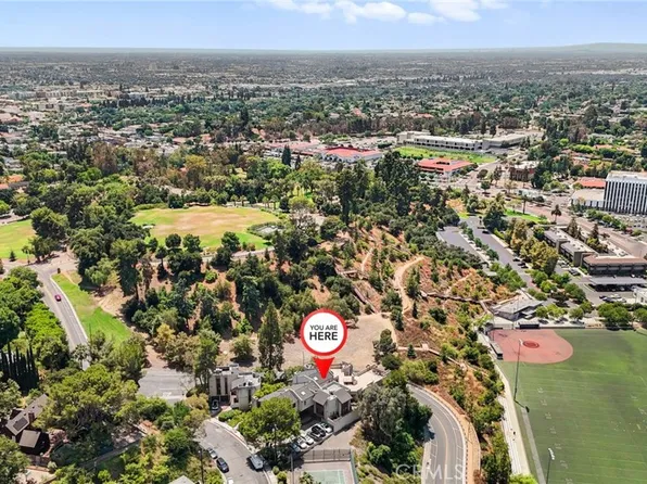 1307 Shadow Ln Unit E, Fullerton, CA 92831