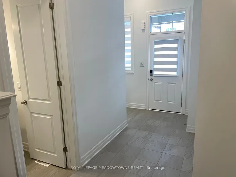 1163 Stirling Todd Ter — Photo 2