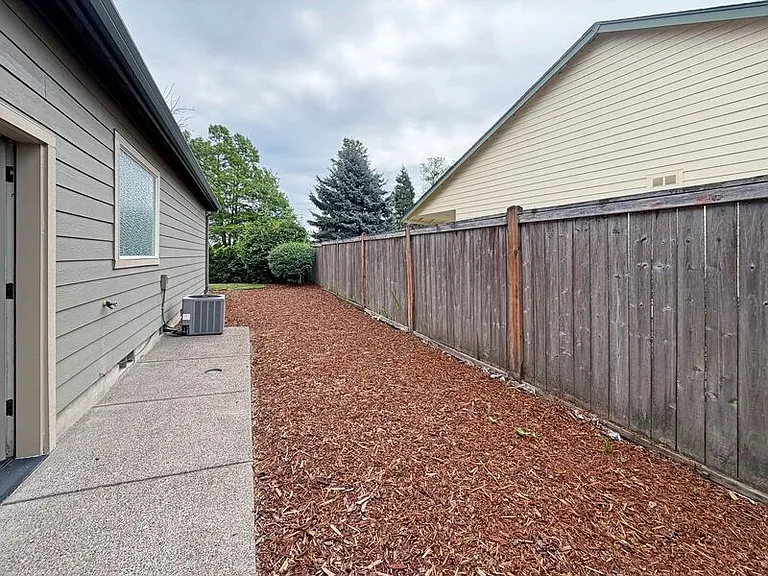 2523 Borders Dr — Photo 27