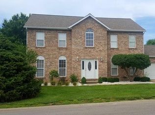 870 Kendra Ann Dr, Swansea, IL