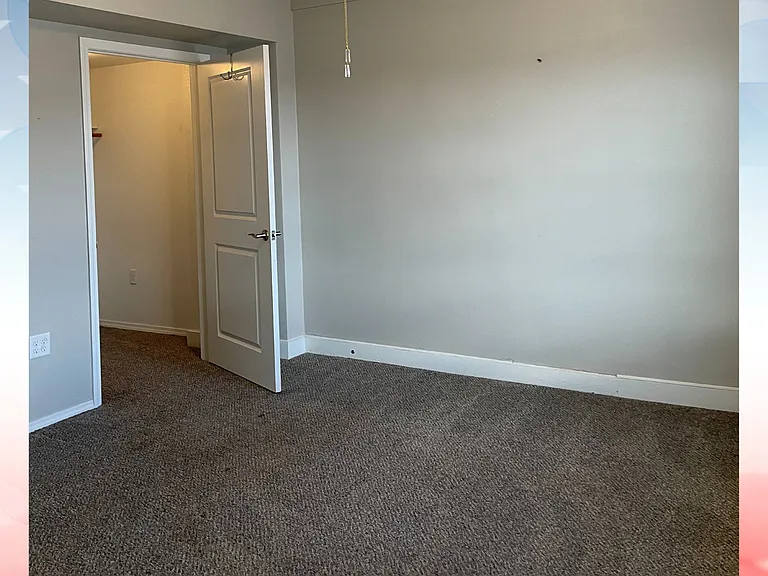 Laguna Lofts — Photo 2