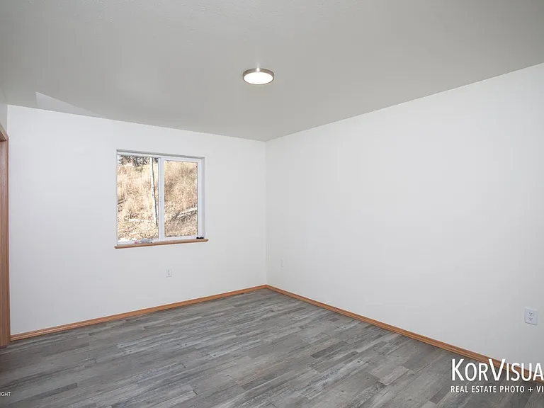 900 N Church Rd — Photo 6