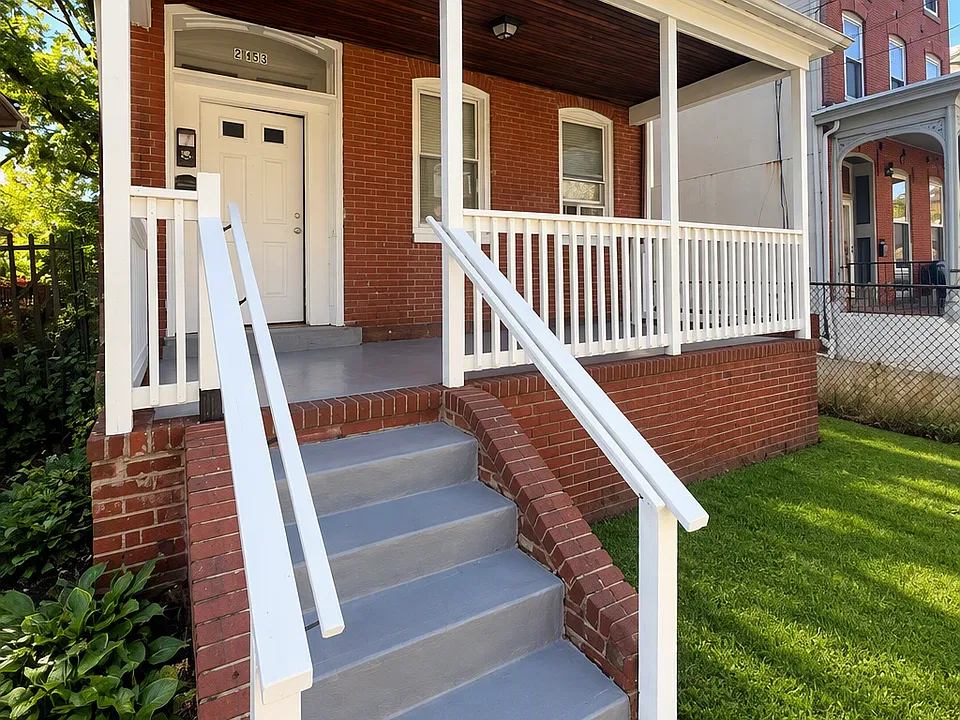263 Spring St #2
