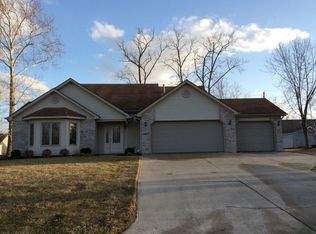 309 Beechwood Dr, Ossian, IN 46777