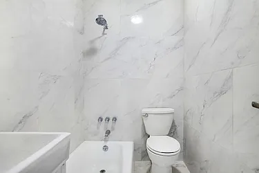 Rented by Bryan L Rozencwaig, LREB