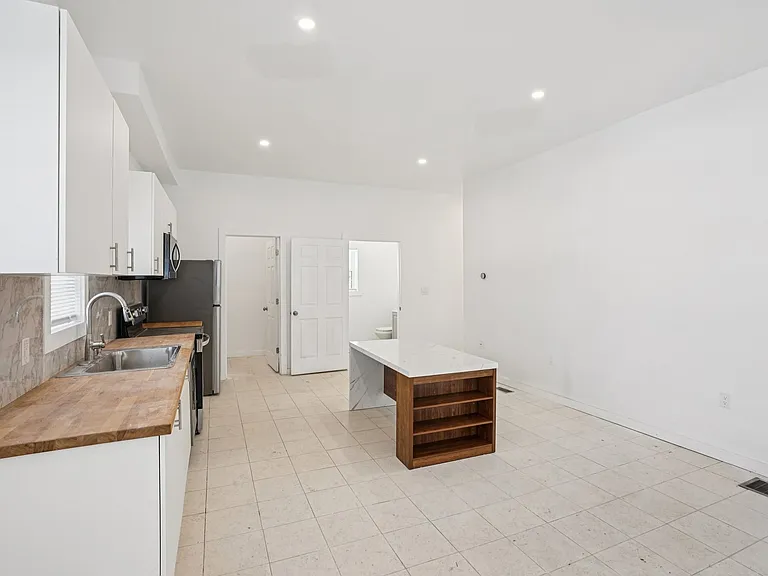 81 Bemis Rd #1 — Photo 2