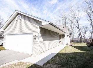 4382 McColl Dr, Savage, MN 55378