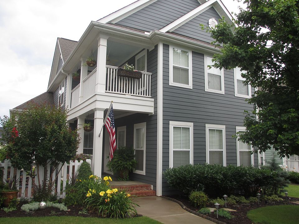 1st image of 406 Hayworth Dr