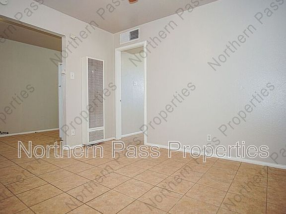 3rd image of 1317 Saint Johns Dr APT 6