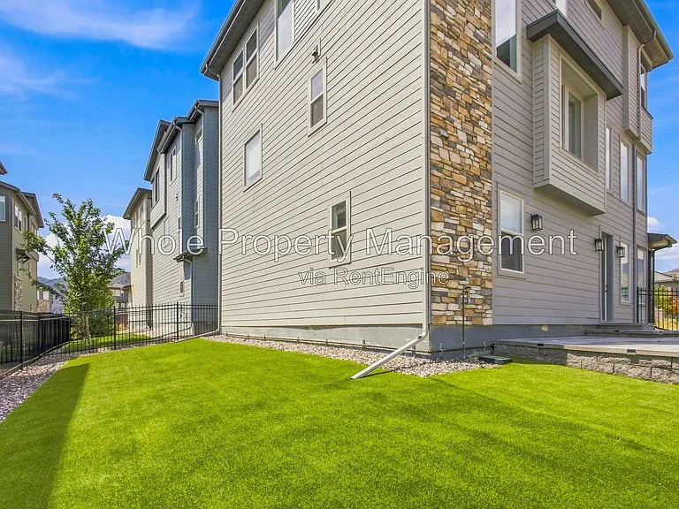15612 W Floyd Dr — Photo 31