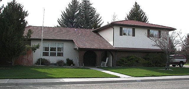 1st image of 2718 Balboa Dr