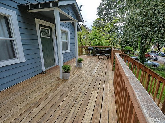 3rd image of 1322 N Cambrian Ave