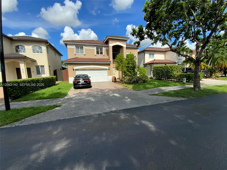 6528 SW 158th Pass