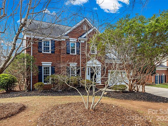 2nd image of 1206 Matthews Plantation Dr