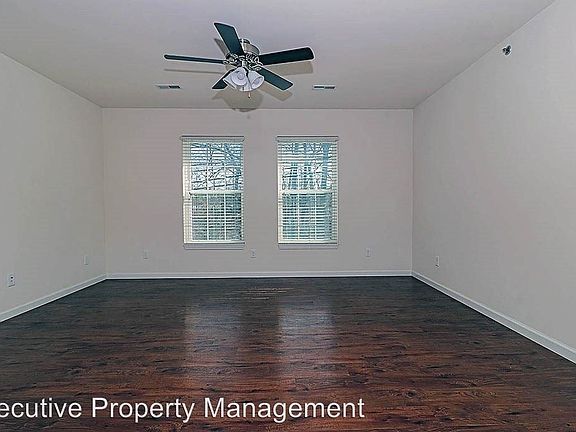 3rd image of 1112 Bertling St APT 532