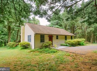 17 Marion Dr, Landisburg, PA 17040