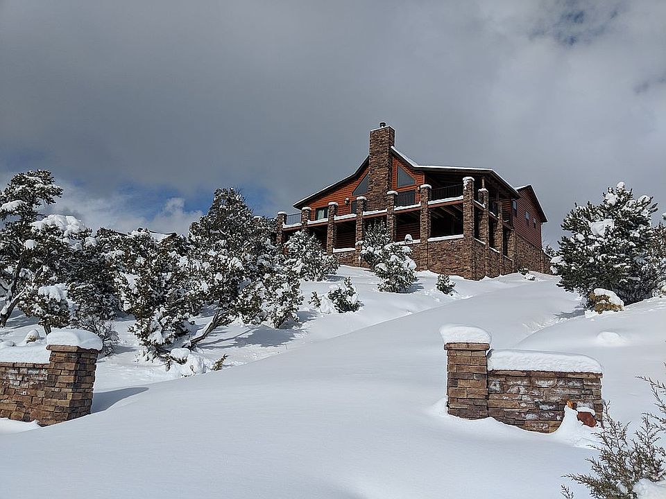 2nd image of 3357 Windy Ln