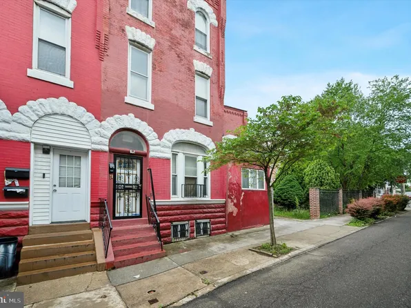 4136 Cambridge St, Philadelphia, PA 19104
