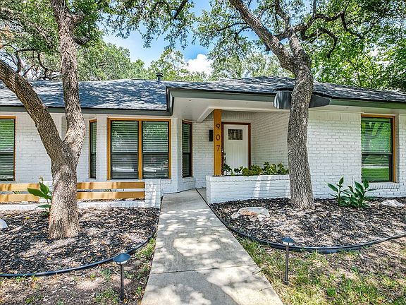 2nd image of 907 Serenade Dr