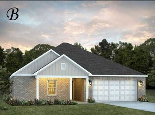 425 Bush Creek Rd, Opelika, AL 36804