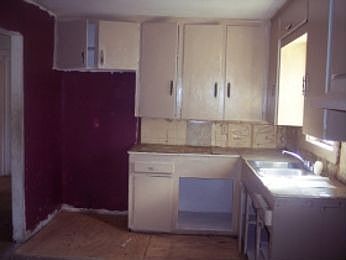 3rd image of 2840 Mojave Dr