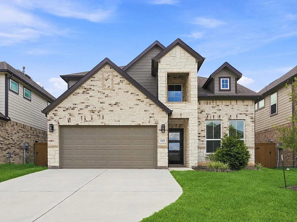 5419 Sunstone Cir