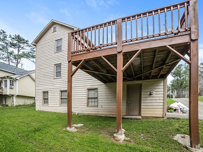 3106 Calumet Cir NW — Photo 25