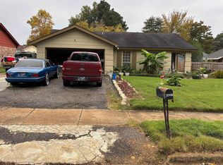 3941 Stillwood Dr, Memphis, TN 38128