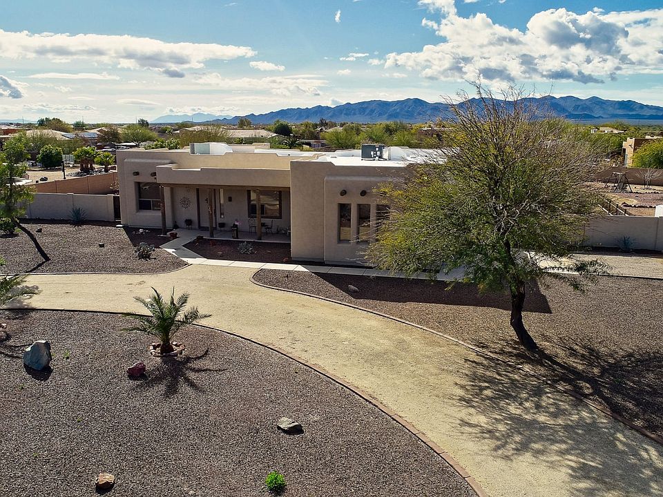 23037 W Peak View Rd. Wittmann, AZ