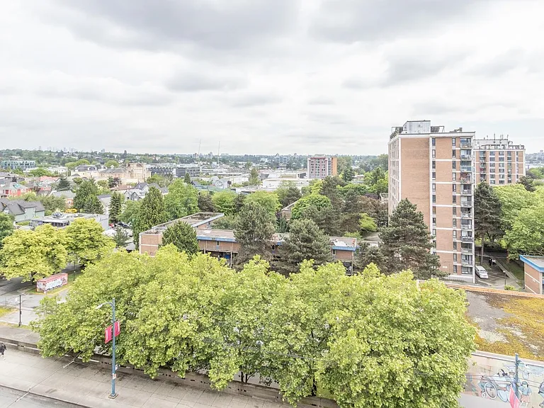 933 Hastings St E #712 — Photo 28