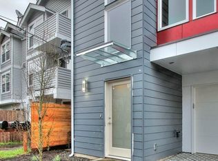 8834B Stone Ave N #B, Seattle, WA 98103
