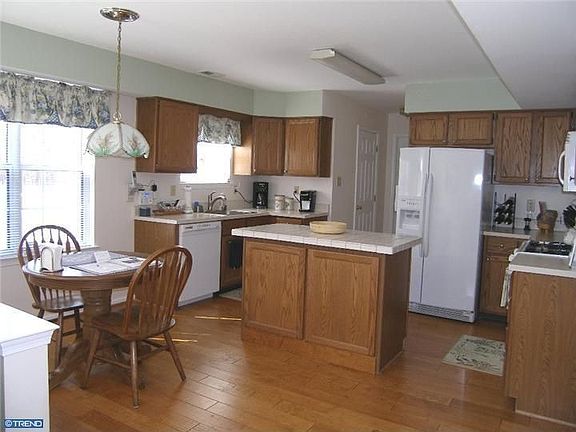 4th image of 105 Breckenridge Dr