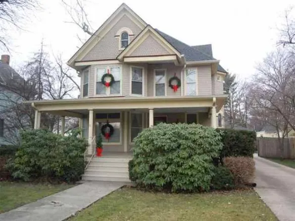 619 N Union St, Lincoln, IL 62656