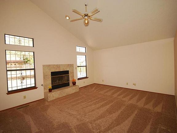 4th image of 5301 Kachina St NW