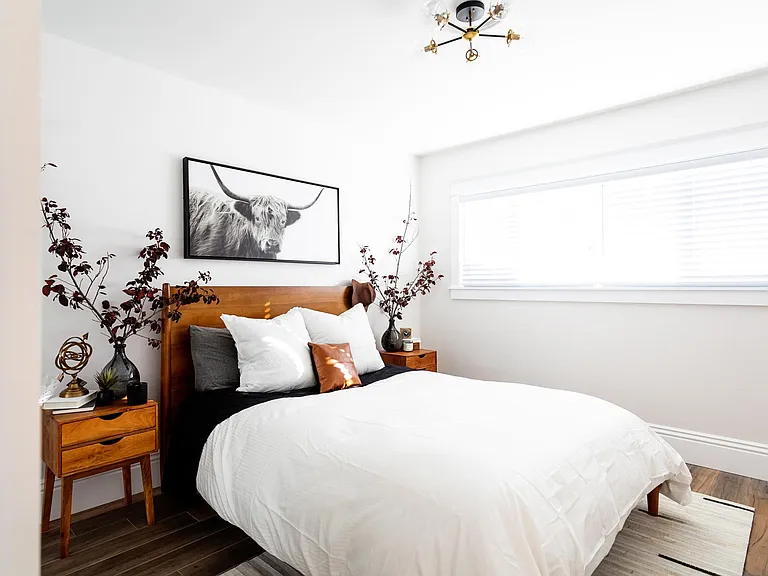 28187 Robin Ave — Photo 14